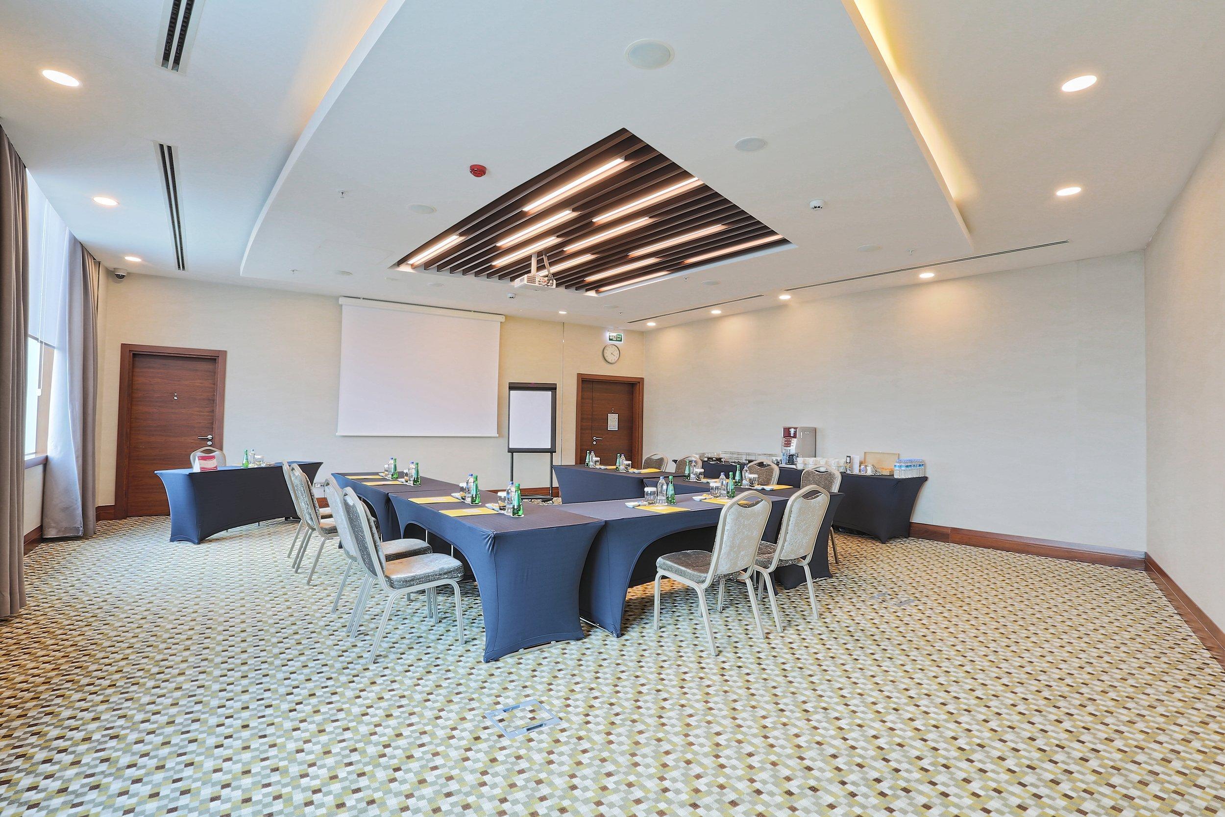 Отель Crowne Plaza Istanbul Oryapark By Ihg Экстерьер фото