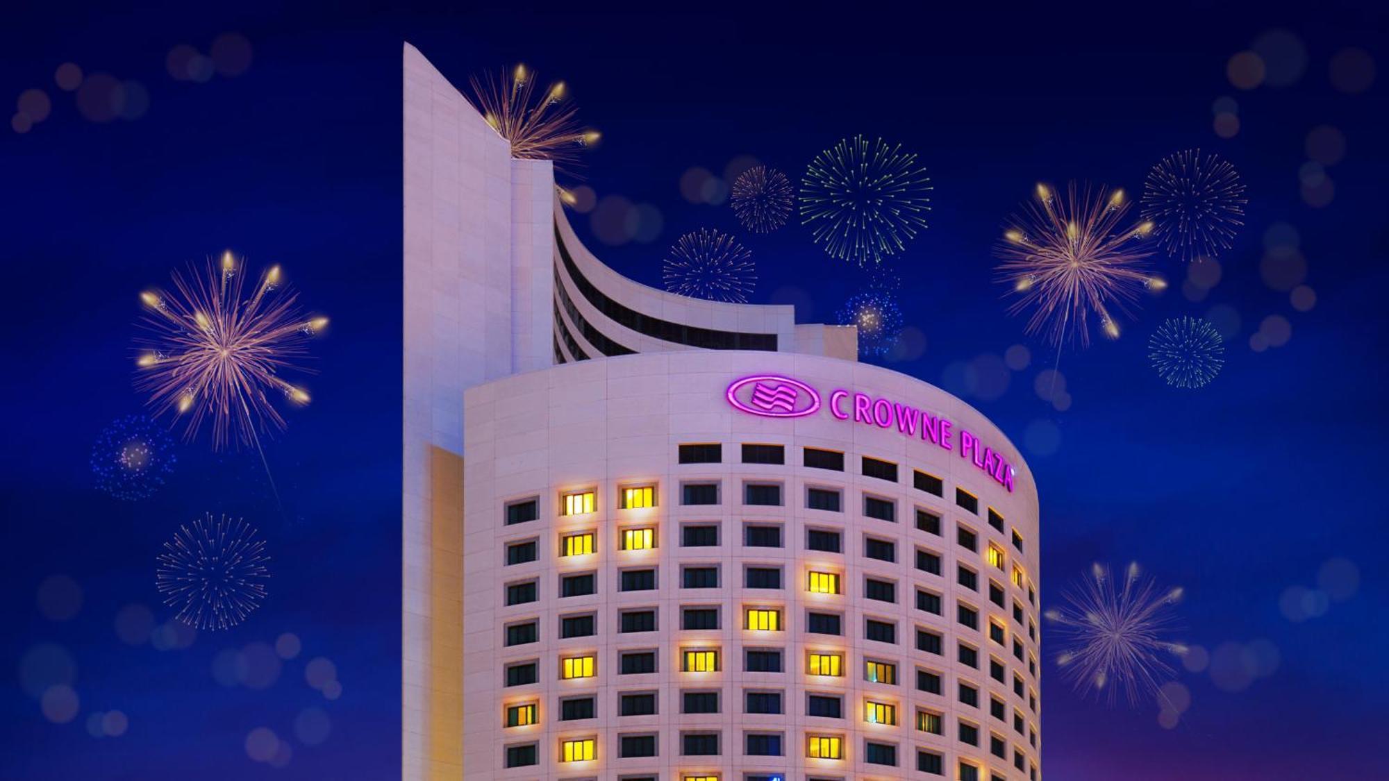 Отель Crowne Plaza Istanbul Oryapark By Ihg Экстерьер фото